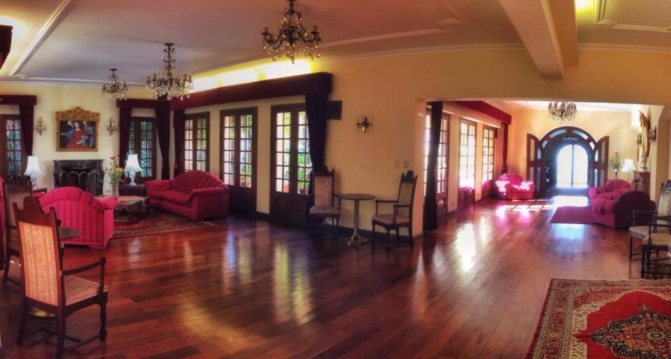 Hotel Aranjuez Кочабамба Екстер'єр фото